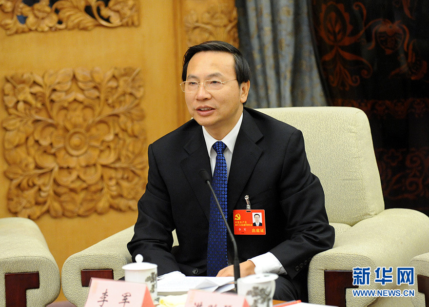 贵州代表团开放日:代表们热烈讨论十八大报告(2)