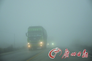���鱱���پֲ�·������Ũ���ܼ������30�ף�ͼ��
