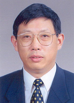 杨雄任中共上海市委常委、副书记