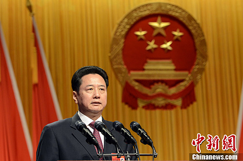 袁纯清当选山西人大常委会主任李小鹏当选省长