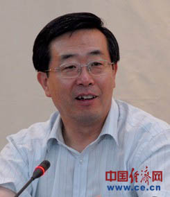 刘大群辞去邢台市长职务曾被举报收回扣养情妇