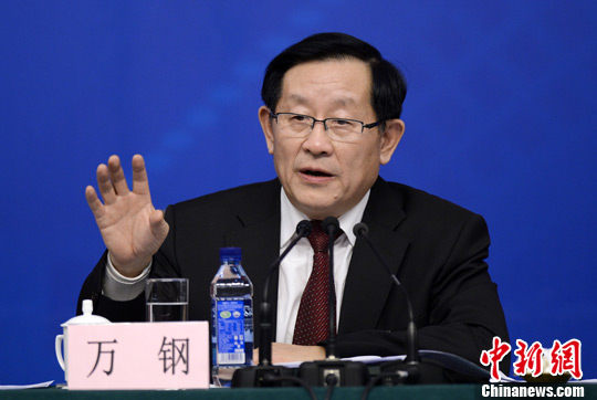 科技部长万钢:国家科学技术研究不分军用民用