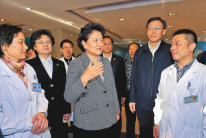 刘延东检查禽流感疫情防控要求努力减少死亡病例