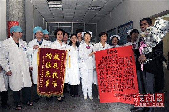 ����1���˸�ȾH7N9�����в�����Ժ2����סԺ