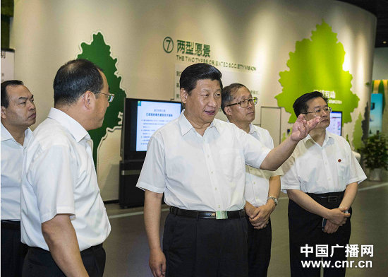 习近平武汉考察:不能照搬发达国家现代化模式(图)