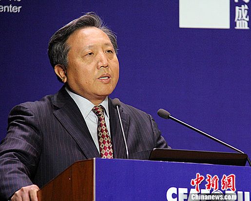 吴晓求预言人民币2015年将实现完全可自由交易