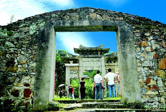 湖北唐崖土司城正式申报2015“世遗”