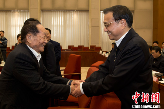 �ʼ����������������ǿ��Ԭ¡ƽ�����Ϻ���̸