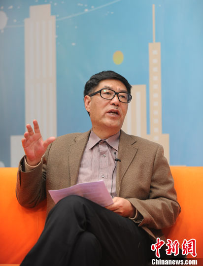 专家:2013年反腐成绩有目共睹今年是反腐关键年