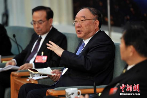 黄奇帆谈降低地方债:公私合营需放开价格