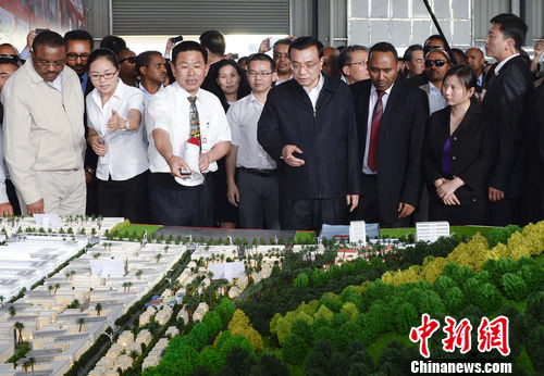 ���ǿ���й��ڷ�Ͷ��Ҫ�������ؾ�ҵ�ٽ���չ