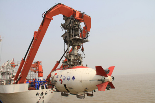 “蛟龙”西太探索看点:新增作业设备扩大深潜范围