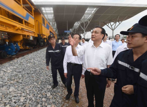 李克强赞高铁标准走出国门:“扬中国人的志气”