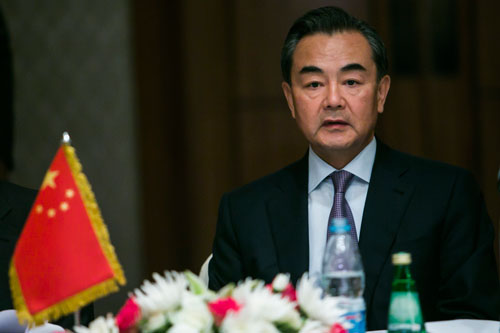 王毅同埃及多名部长举行会谈推进中埃务实合作