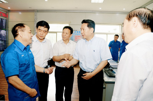 李小鹏突查煤矿安全生产称关系家庭幸福生命健康