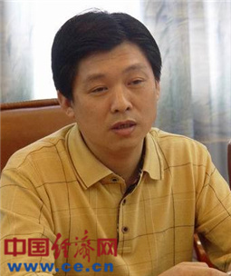 贺家铁任湖北省委常委,组织部长(图/简历)