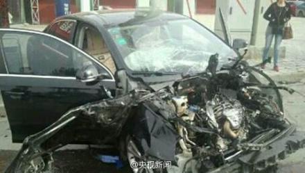 河北张家口发生严重车祸已致8人死亡6人受伤（图）