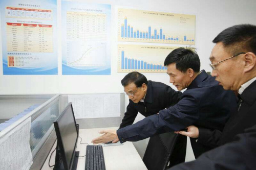 李克强:鼓励社会资本投入水利基础设施建设
