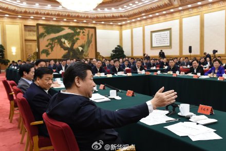 习近平与县委书记座谈:党看干部主要看其能否负重
