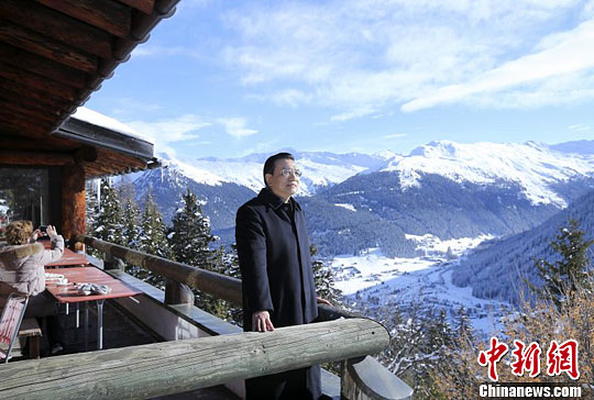 达沃斯论坛开幕前一刻的李克强(组图)