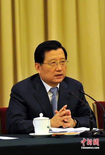 江西省委书记强卫25分钟回应苏荣案