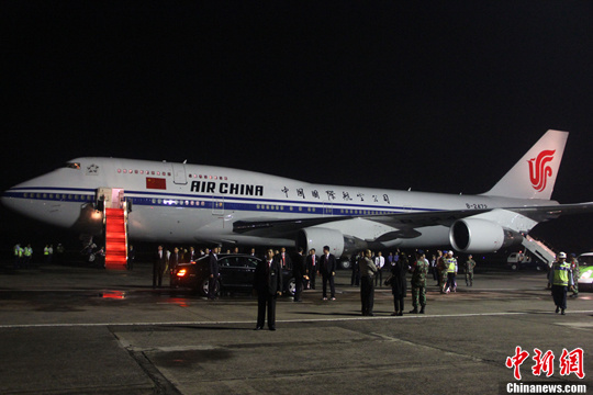 习近平抵印尼新时期亚非合作期待“中国主张”