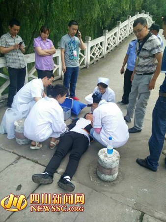 �����������������ε�һŮѧ��������ɿ���