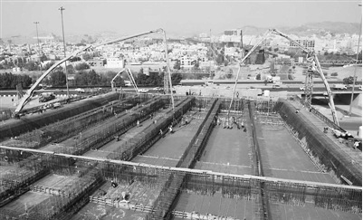 �й�����ĸ�����ռ��������ܳ���һ������