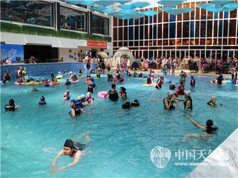 新疆高温创历史极值部分地区高温在40℃以上