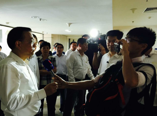 李克强:英雄没有“编外”