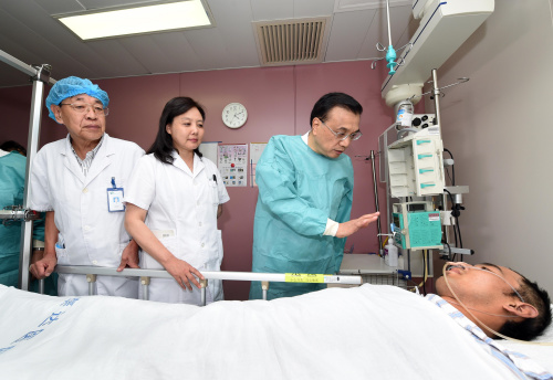 李克强:最大限度减少死亡和伤残人数