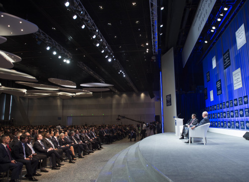 李克强:草根与精英并肩参与大众创业万众创新(4)