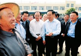 王儒林:一些干部不作为、乱作为给五台山抹了黑