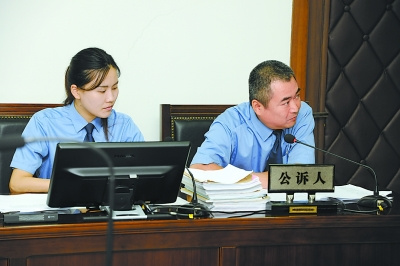 ����˾��ϵͳ�״μ취һ����ͬͥ�참