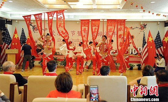 中国驻洛杉矶总领馆举行“欢乐春节”招待会