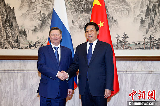 ��ս��ͬ����˹��ͳ�칫�����ξ��л�̸