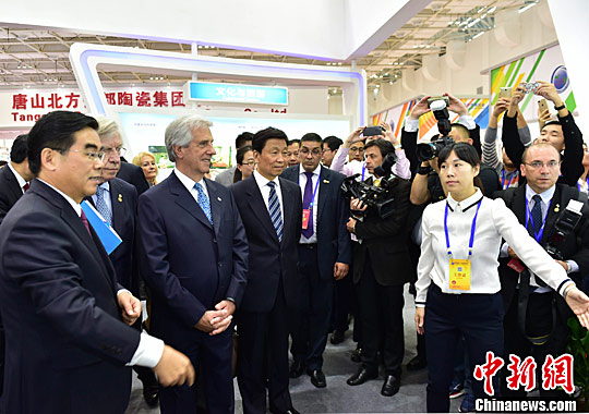 李源潮出席中国-拉美企业家高峰会助推中拉经贸合作“升级版”