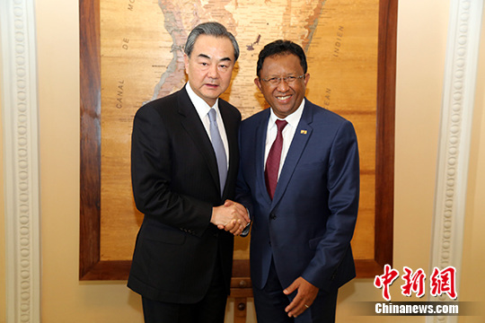 �����˹����ͳ�������й��⽻��������