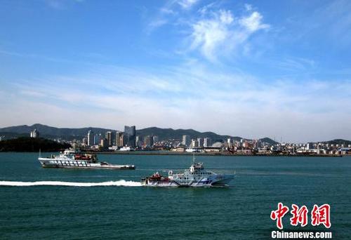 山东省省长：打出三套“组合拳”建设世界一流港口