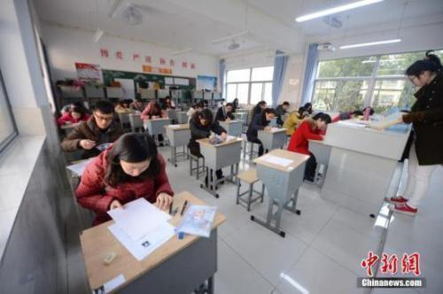 国考报名近60万人已过审最热职位已超“千里挑一”