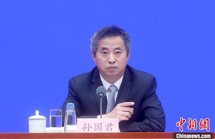 中国政府工作报告中的关键数字如何设定?