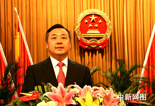 扬州代市长谢正义致力改善民生办好民生大事