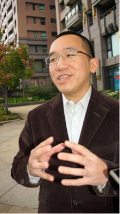 港媒:陈水扁之子为何急着重回民进党?