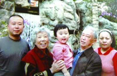 老两口与儿子“争住”44平米蜗居