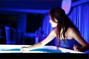 Ϊ����ְҵ�����¼��»���Ů����ɳ�������£�ͼ��