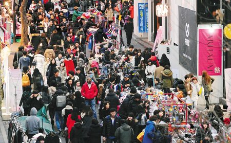 韩国迎来农历春节商机中国游客纷至消费大手笔