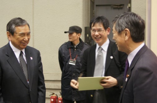 华媒总编应邀出席“中日国民交流友好年”开幕式