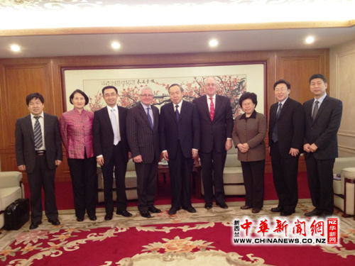 新西兰华人国会议员杨健访问中国谈新中关系发展