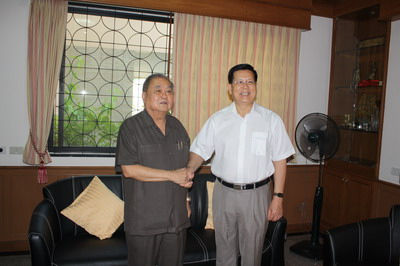 �й�פ̩���ο������°ݷúϰ�����������ϯ