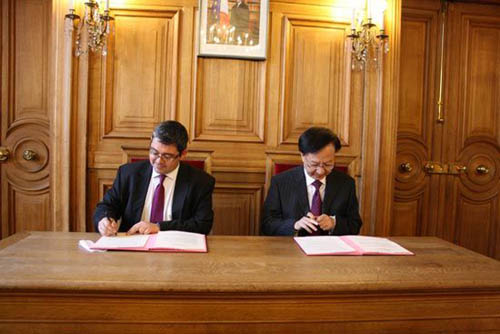 满足华人需求巴黎中国文化中心与13区政府联姻
